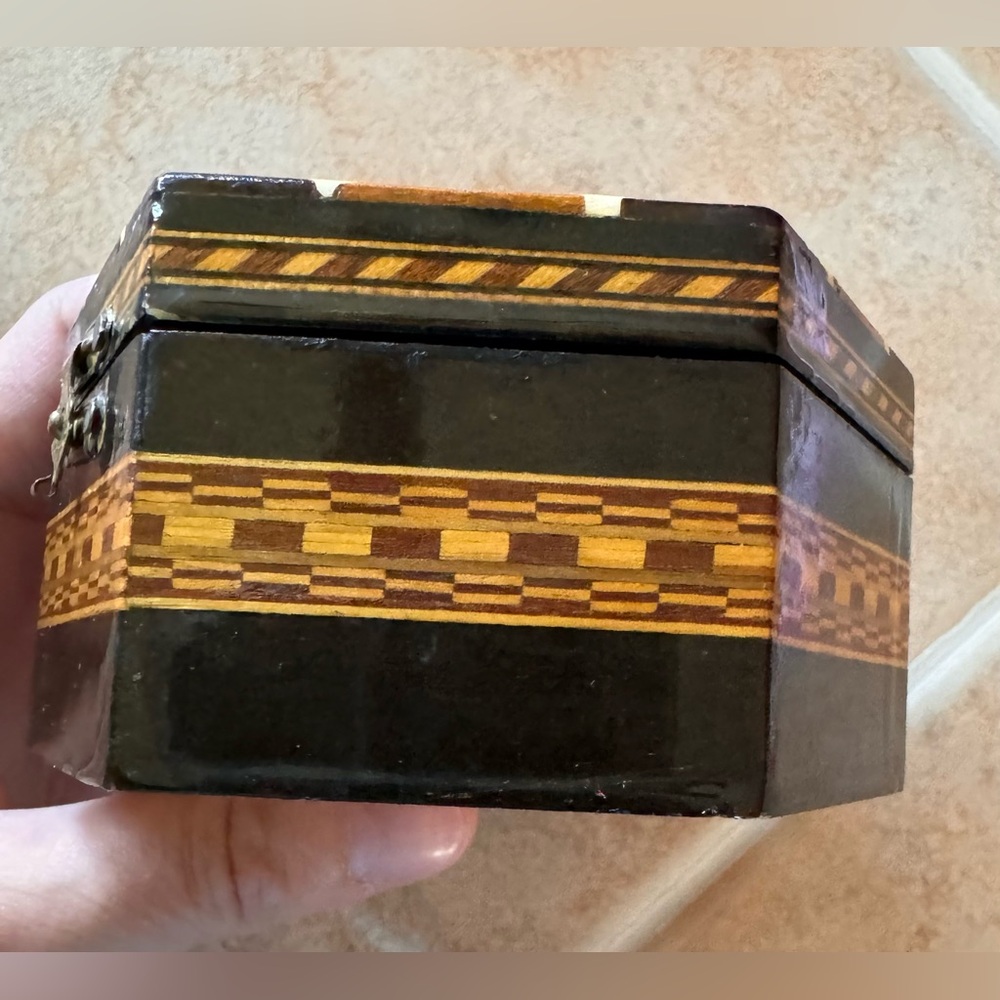 Inlay Marquetry Vintage Hexagonal Trinket Box✨ - Picture 6 of 12